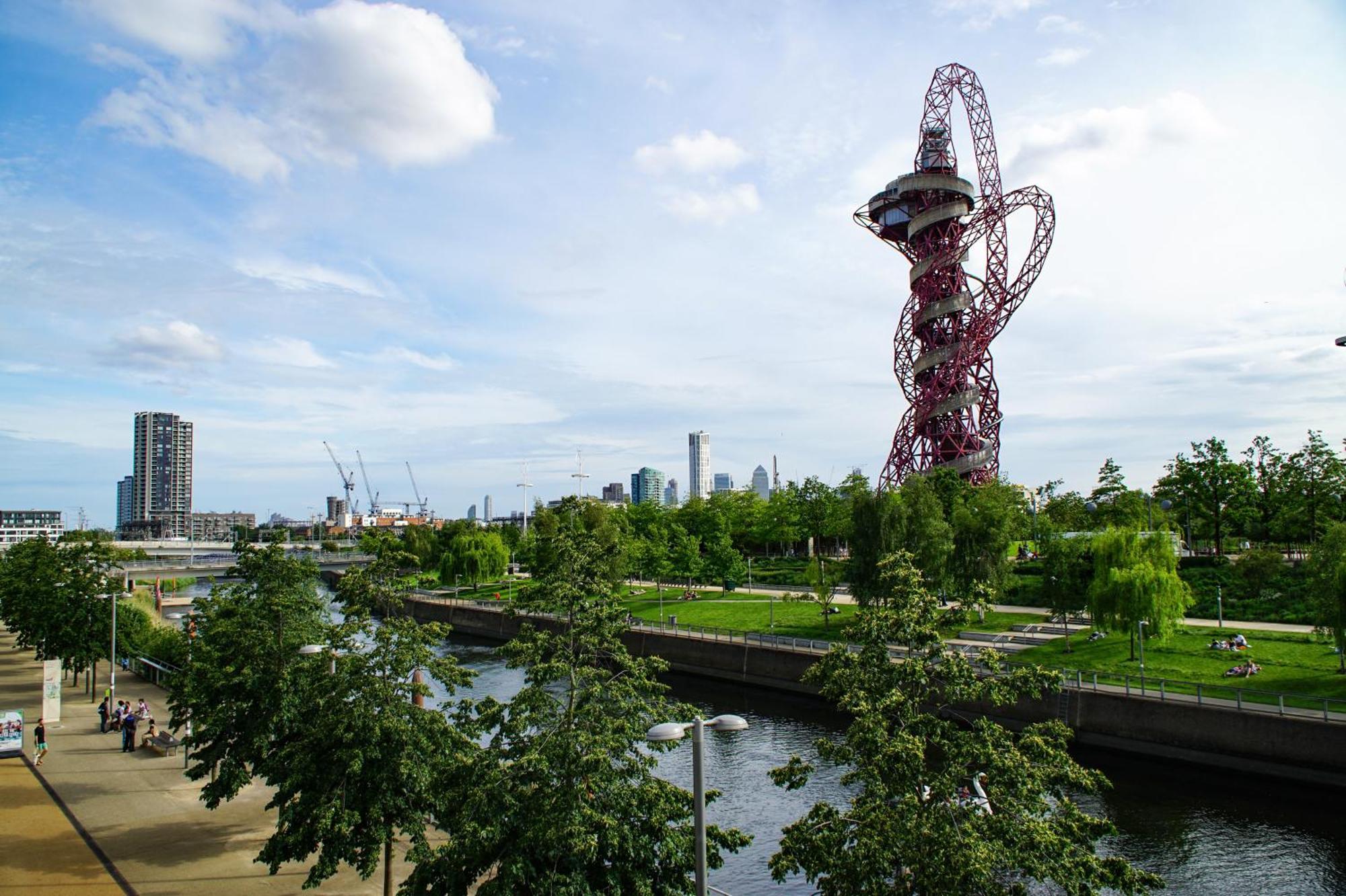 Cosy 1-Bed E15, Sleeps 4, 1 Min From Tube Station Near O2 Arena Lägenhet London Exteriör bild